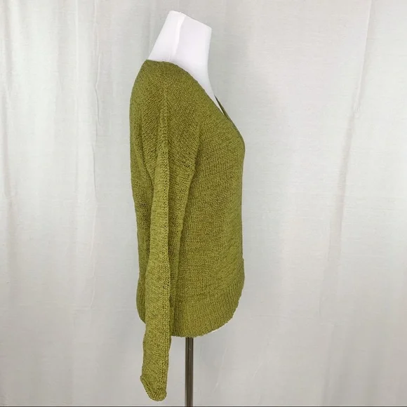 J. Crew flared sleeve swing green v-neck sweater - Picture 8 of 14